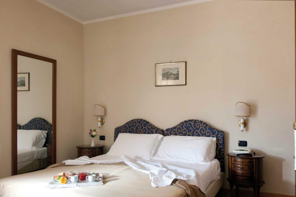 American Hotel Pozzuoli Exterior photo